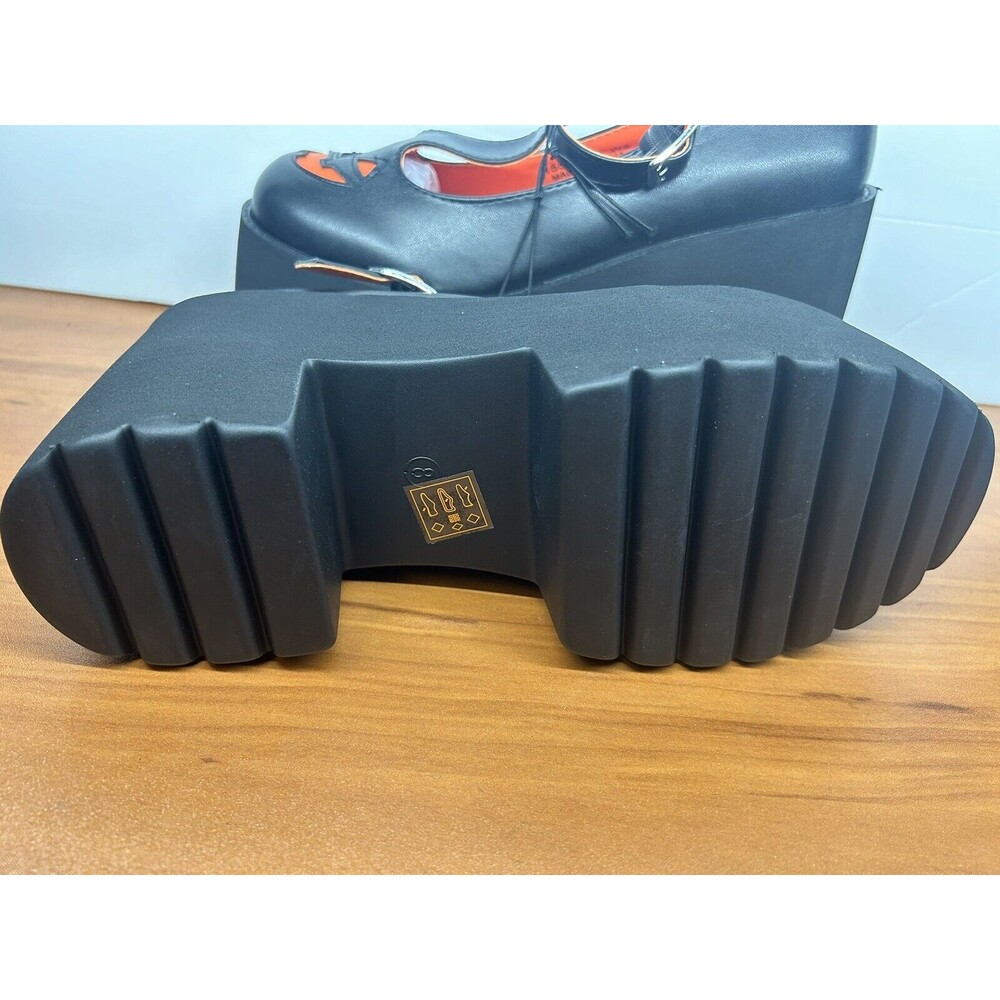 Pumpkin T-Strap Platform Mary Janes Shoes Size 8 Black New - Picture 6 of 12